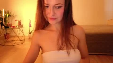 Lori online show from 07-22-26, 06:54