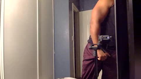 satisfaction01 online show from 11-27-25, 01:35