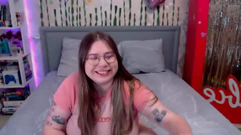 Stacy online show from 06-17-26, 02:58