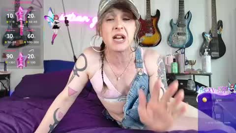 Saturn Girl online show from 06-08-26, 07:58