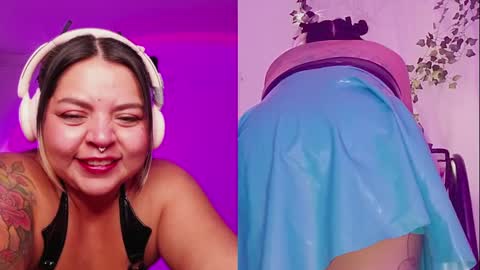 Snapshot of satyn_doll chatting on 03-07-25, 01:53 Gina George online show from 03-07-25, 01:53