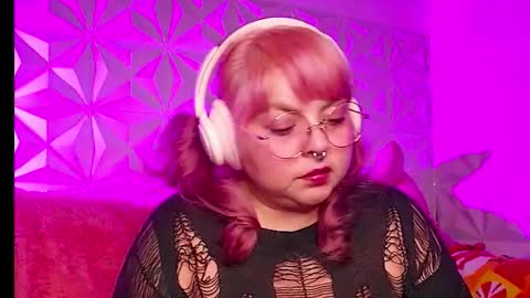 Gina George online show from 01-07-26, 01:52