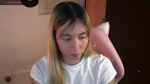 I AM JENN  online show from 06-20-26, 03:53