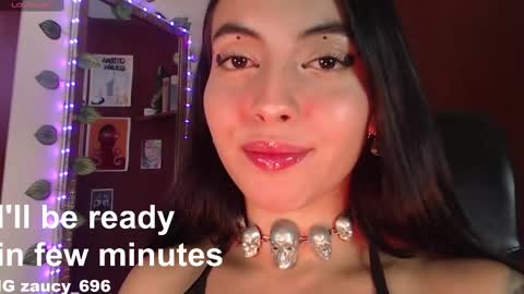 Snapshot of saucy_zaren chatting on 02-22-25, 08:31 Zaren online show from 02-22-25, 08:31