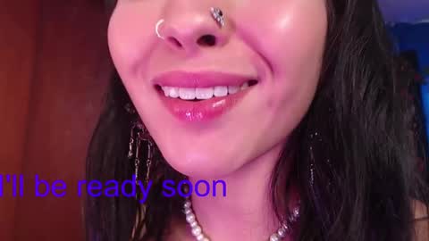 Snapshot of saucy_zaren chatting on 03-08-25, 08:46 Zaren online show from 03-08-25, 08:46