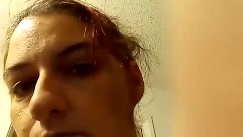 Snapshot of saucybear666 chatting on 12-11-24, 12:02 SnowBunny online show from 12-11-24, 12:02