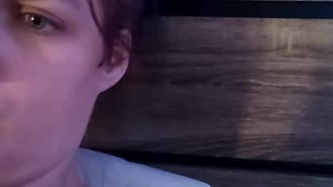 Snapshot of saucybear666 chatting on 12-14-24, 02:53 SnowBunny online show from 12-14-24, 02:53