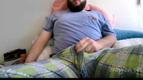 Snapshot of saucybonjo chatting on 12-20-24, 01:54 Ben online show from 12-20-24, 01:54