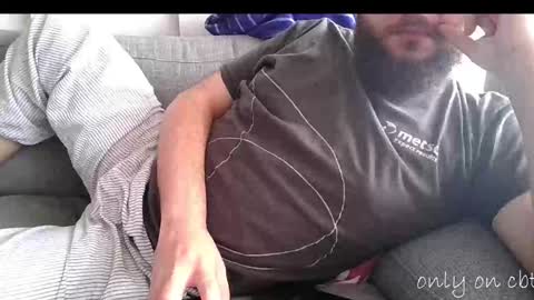 Snapshot of saucybonjo chatting on 01-07-25, 10:52 Ben online show from 01-07-25, 10:52