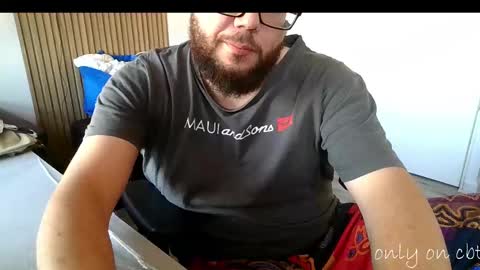 Snapshot of saucybonjo chatting on 02-14-25, 10:36 Ben online show from 02-14-25, 10:36