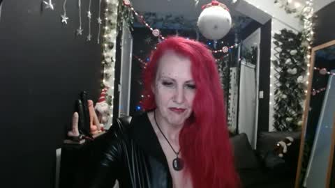 SaucySky online show from 12-28-24, 09:08