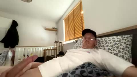 Sausagesandwitch23 online show from 07-26-26, 07:59
