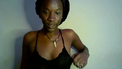 savagetonguee online show from 04-10-26, 06:07
