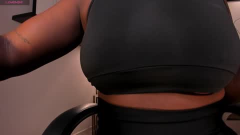 S a v a n n a h  online show from 11-08-25, 12:05