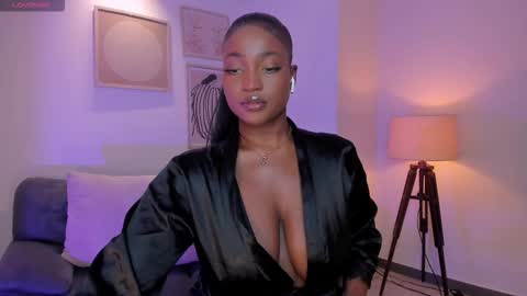 S a v a n n a h  online show from 03-17-26, 08:56