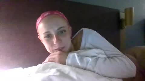 Snapshot of savvysavage6973 chatting on 12-19-25, 02:07 SavvySavage online show from 12-19-25, 02:07