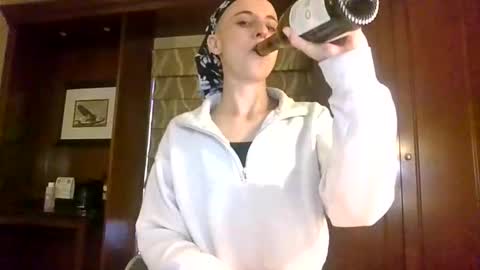 Snapshot of savvysavage6973 chatting on 01-09-26, 06:10 SavvySavage online show from 01-09-26, 06:10