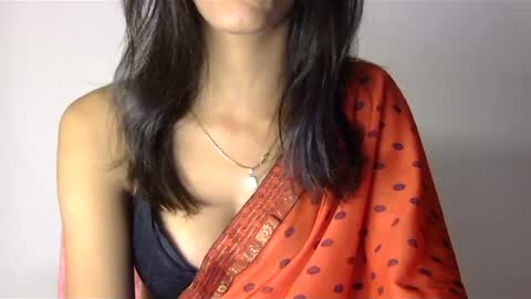 Snapshot of saxee_love chatting on 03-08-25, 05:54 saxee online show from 03-08-25, 05:54