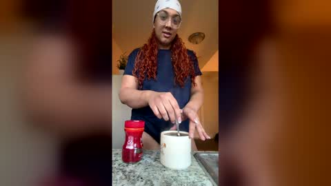 Snapshot of saxxykvexxed chatting on 12-21-25, 05:09 saxxykvexxed online show from 12-21-25, 05:09