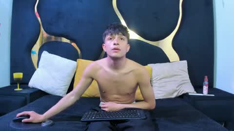 Bunny and Jayzy online show from 07-16-26, 06:08