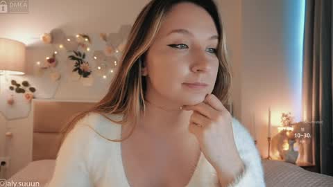 Alyson or just Aly   online show from 04-14-26, 03:18