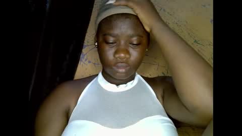 Snapshot of sayhaynastyx chatting on 12-17-25, 07:58 sayhaynastyx online show from 12-17-25, 07:58