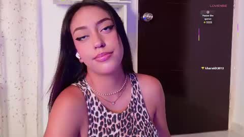 Snapshot of saylilith chatting on 07-01-26, 04:29 Say Lilith Monday to Saturday 700am to 140pm Colombian time online show from 07-01-26, 04:29
