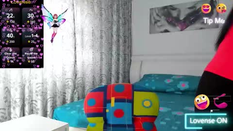 Snapshot of sayyouwantme1 chatting on 10-04-25, 10:02 Mikyyy online show from 10-04-25, 10:02