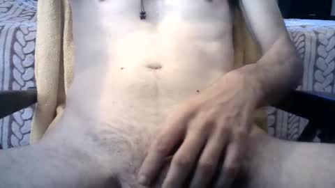 Snapshot of sbiru23 chatting on 06-11-26, 11:08 Ben online show from 06-11-26, 11:08