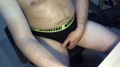 Snapshot of sc1981 chatting on 10-08-25, 04:43 sc1981 online show from 10-08-25, 04:43