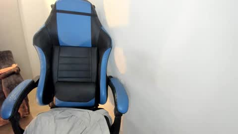 Snapshot of scarbadgirl_ chatting on 11-20-25, 03:50 scarbadgirl_ online show from 11-20-25, 03:50