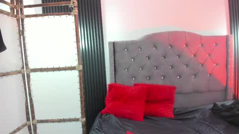 Snapshot of scarbadgirl_ chatting on 06-03-26, 03:42 scarbadgirl_ online show from 06-03-26, 03:42