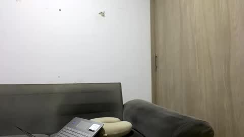 scarle222421 online show from 12-04-24, 03:15