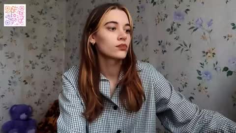 Kira online show from 11-16-25, 12:33