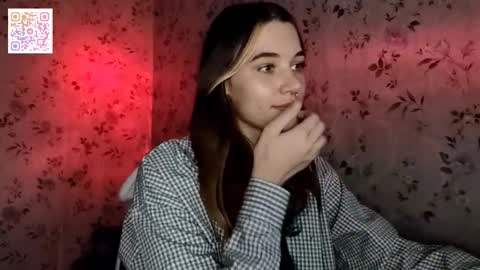 Kira online show from 11-22-25, 10:31