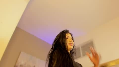 Snapshot of scarlet__hill chatting on 01-16-25, 04:07 scarlet hill online show from 01-16-25, 04:07