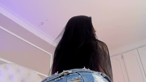 Snapshot of scarlet__hill chatting on 01-30-25, 02:27 scarlet hill online show from 01-30-25, 02:27