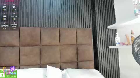 Snapshot of scarlet__love__ chatting on 06-24-26, 12:04 scarlet__love__ online show from 06-24-26, 12:04