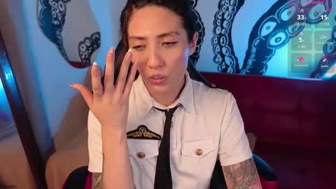 Explicit Content  online show from 10-06-25, 06:55