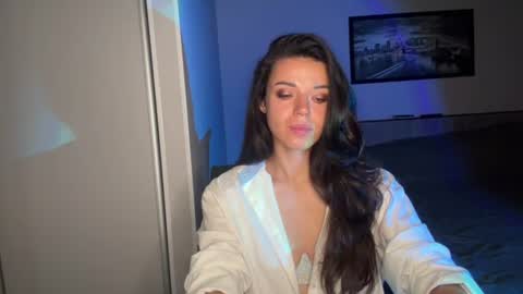 Sophie online show from 07-14-26, 07:24