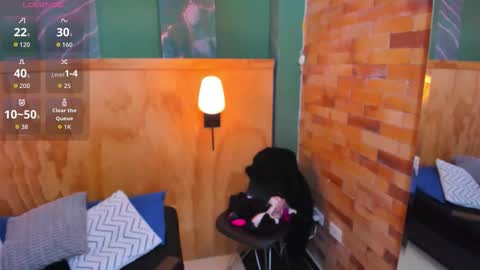 Snapshot of scarlet_edwars chatting on 11-15-25, 12:02 Scarlet Edwars online show from 11-15-25, 12:02