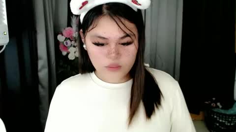 scarlet_enchantressxxx online show from 03-12-26, 01:23