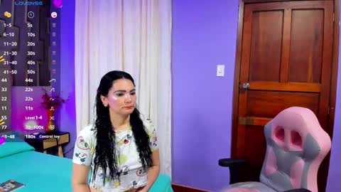 scarlet_hit online show from 03-11-25, 04:21