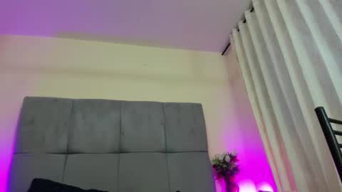 scarlet_hit online show from 01-10-26, 09:11