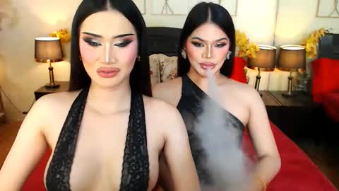 Snapshot of scarlet_snow_asian chatting on 12-18-25, 07:03 Scarlet online show from 12-18-25, 07:03