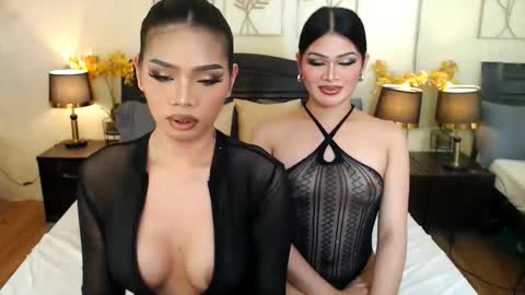 Scarlet online show from 04-25-26, 01:41