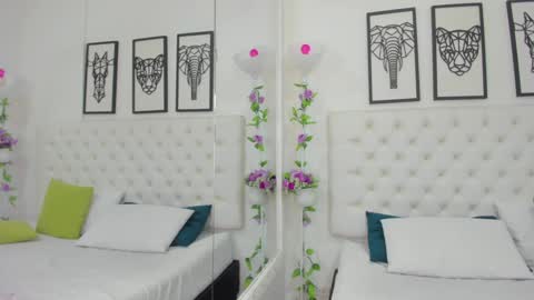 Isa online show from 12-19-24, 11:18