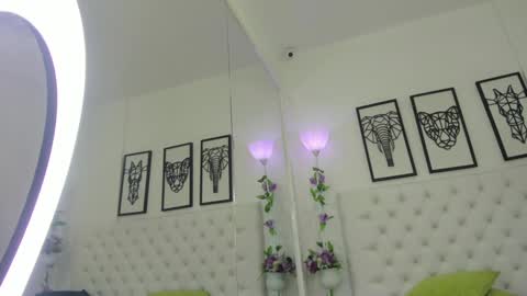 Isa online show from 01-21-25, 10:30