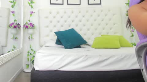 Isa online show from 01-25-25, 11:02