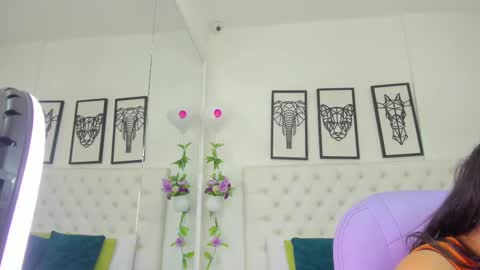 Isa online show from 03-07-25, 11:07